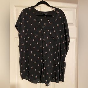 Torrid size 3 raccoon shirt